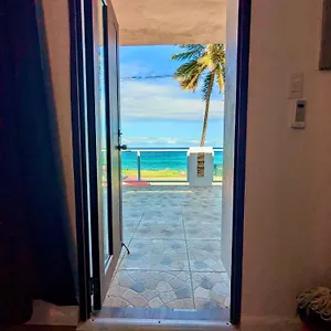 Modern Oceanfront Apartment